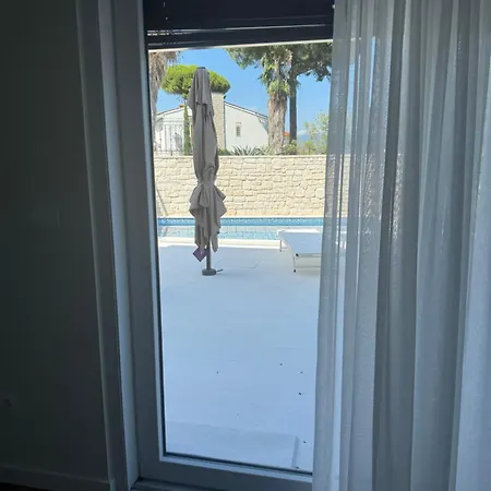 Aqua Apartment